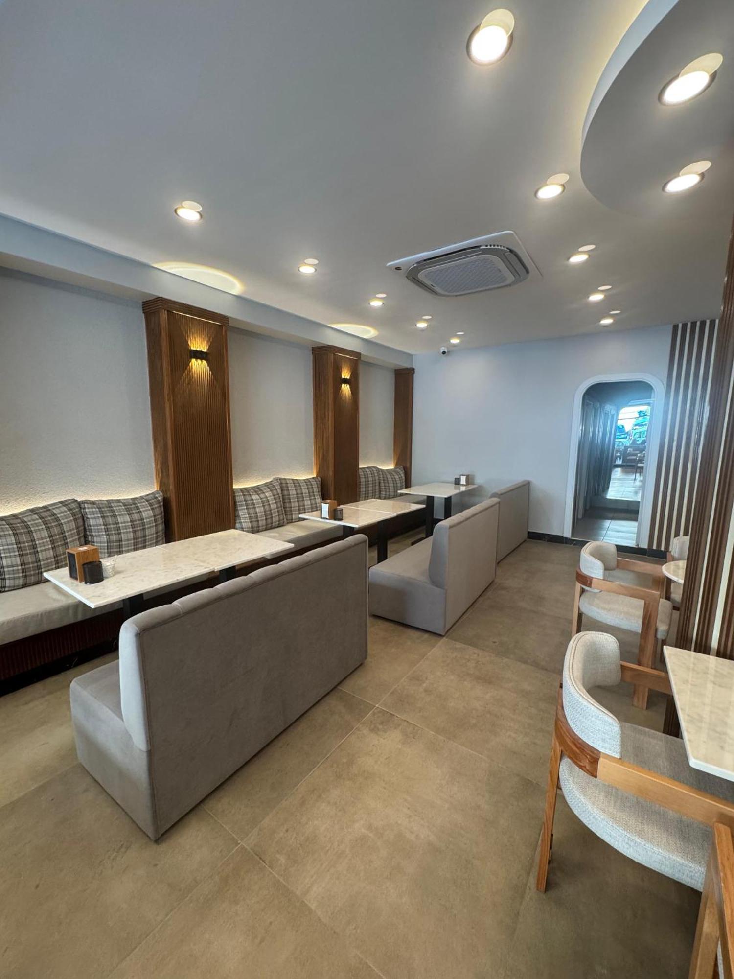 Istanblu Hotel Atasehir Estambul Exterior foto
