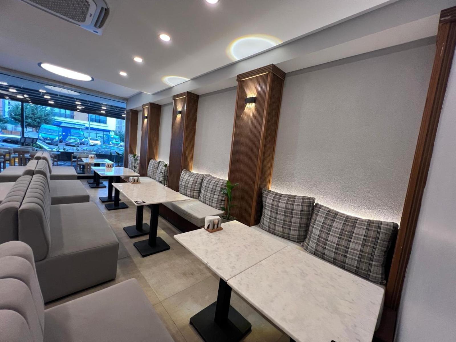 Istanblu Hotel Atasehir Estambul Exterior foto